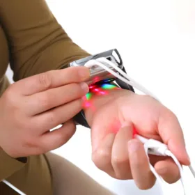 LLLT Wearable Glucose Management Laser Device Diabetes Cardiovascular Wellness Physiotherapy Aid